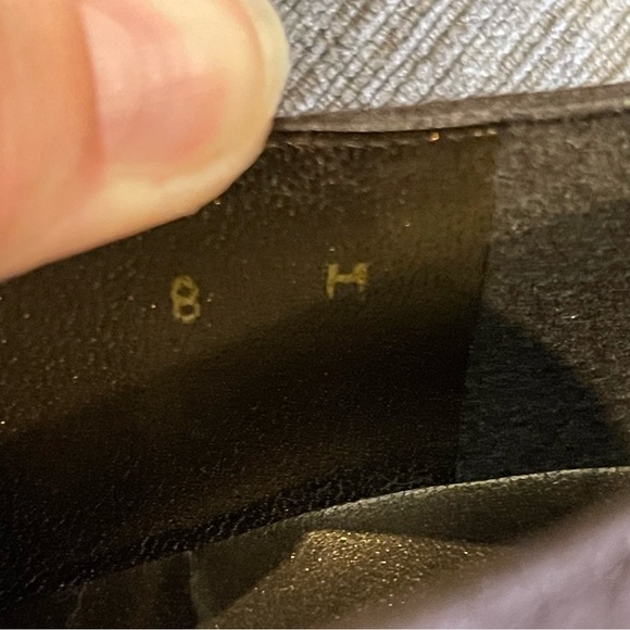 Stuart Weitzman Heeled Bootie Brown Suede - Size 8 - Picture 9 of 10